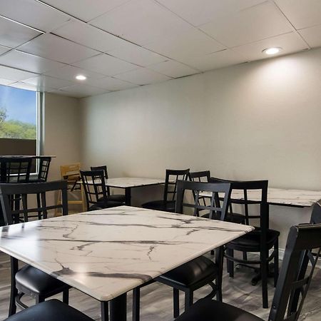 Quality Inn Aurora - Naperville Area Ngoại thất bức ảnh