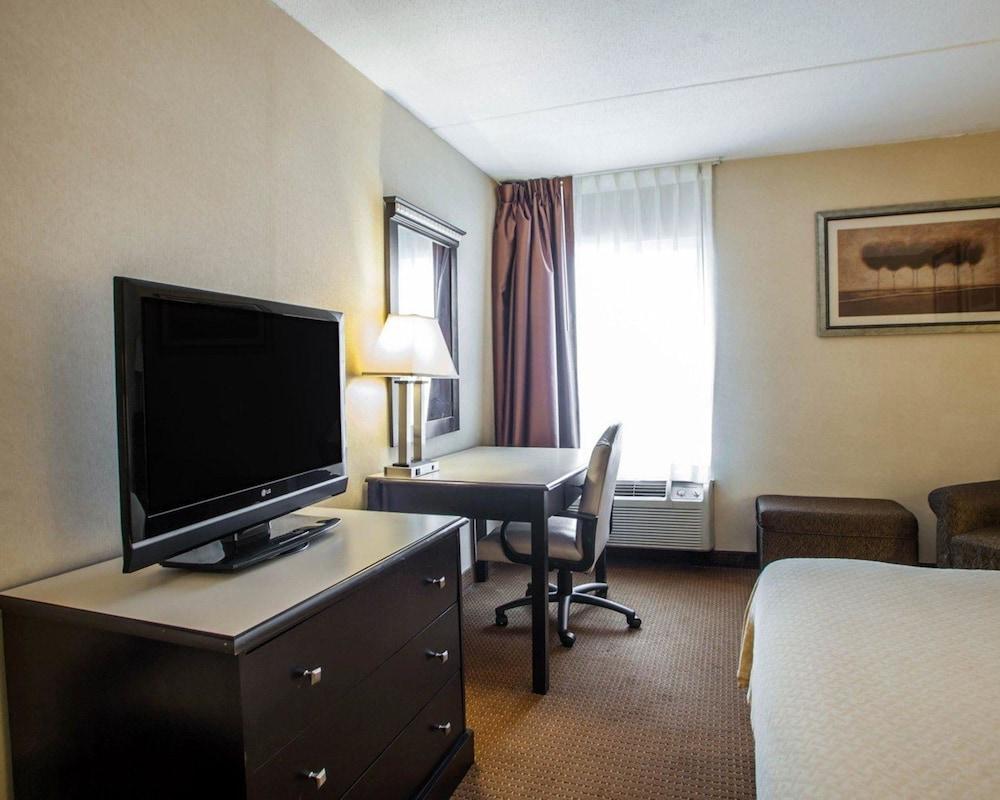 Quality Inn Aurora - Naperville Area Ngoại thất bức ảnh