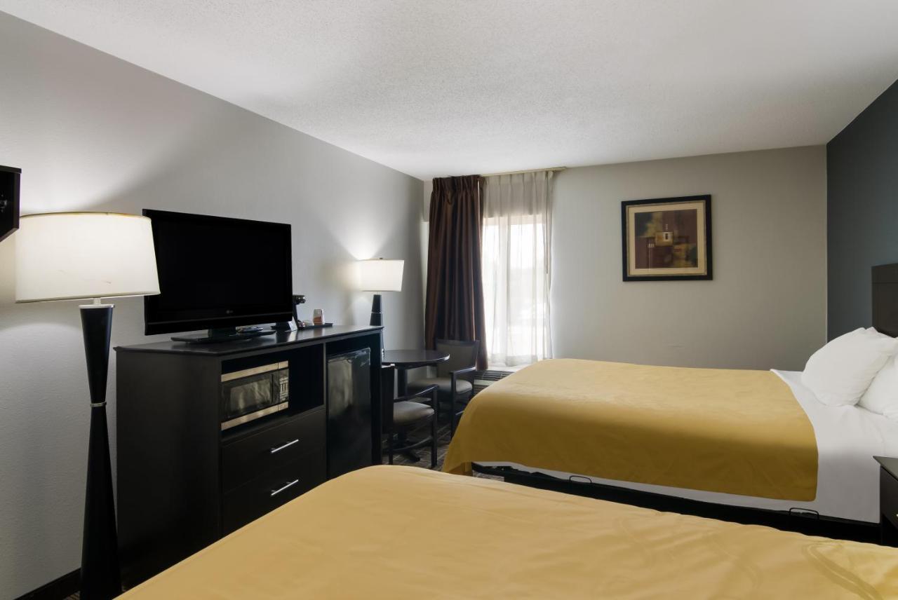 Quality Inn Aurora - Naperville Area Ngoại thất bức ảnh