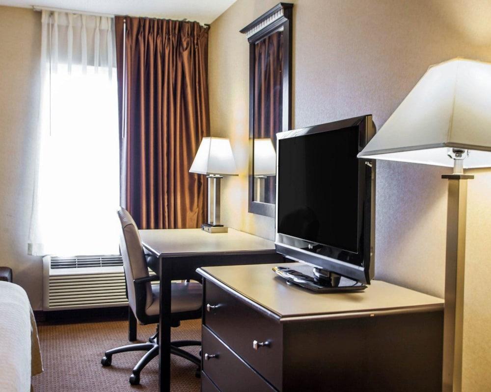 Quality Inn Aurora - Naperville Area Ngoại thất bức ảnh