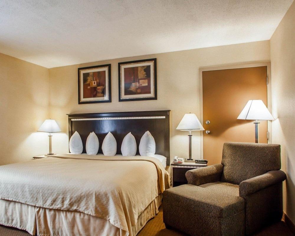 Quality Inn Aurora - Naperville Area Ngoại thất bức ảnh