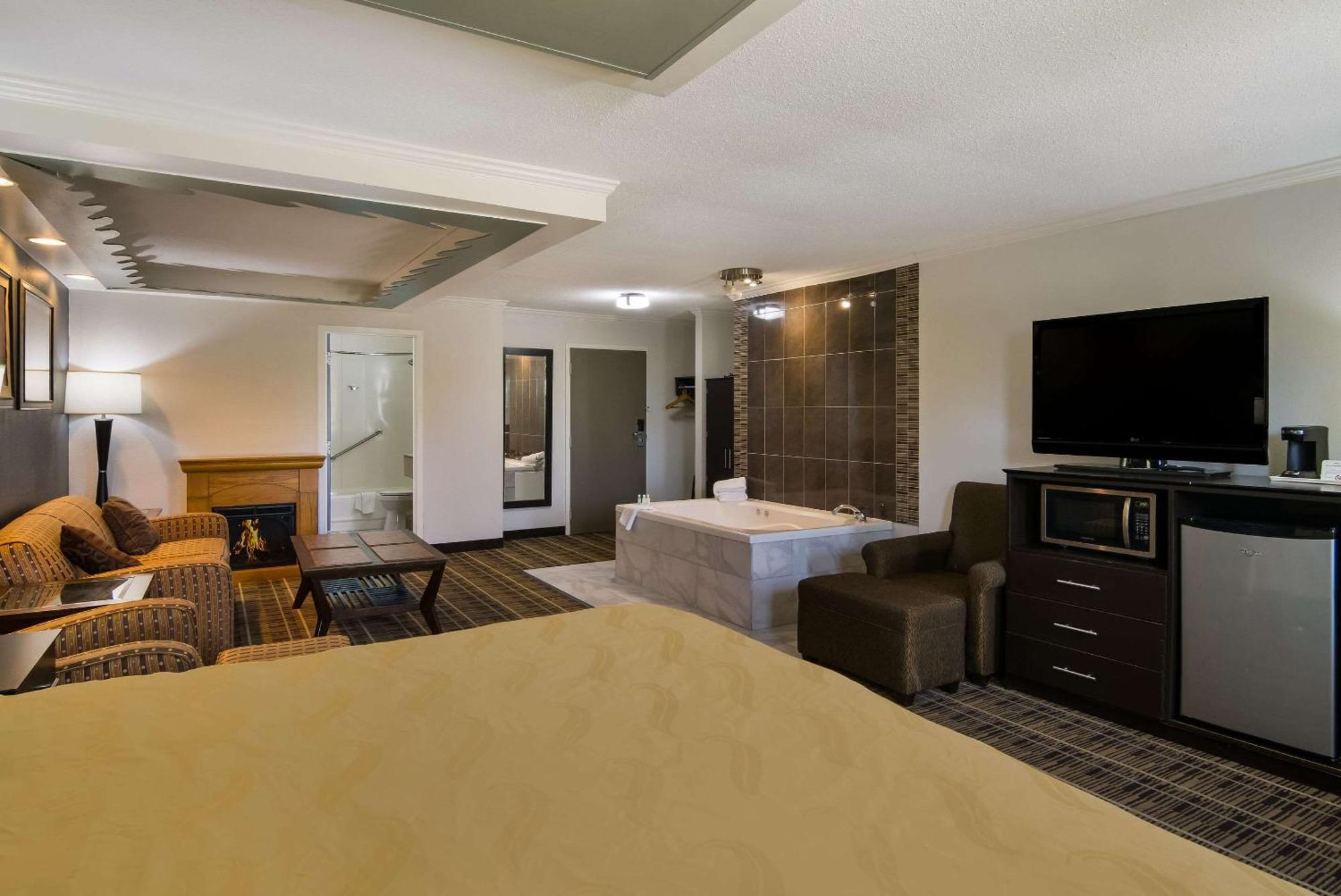 Quality Inn Aurora - Naperville Area Ngoại thất bức ảnh