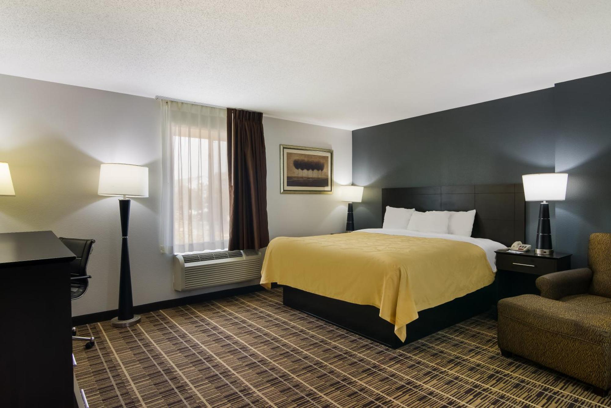 Quality Inn Aurora - Naperville Area Ngoại thất bức ảnh